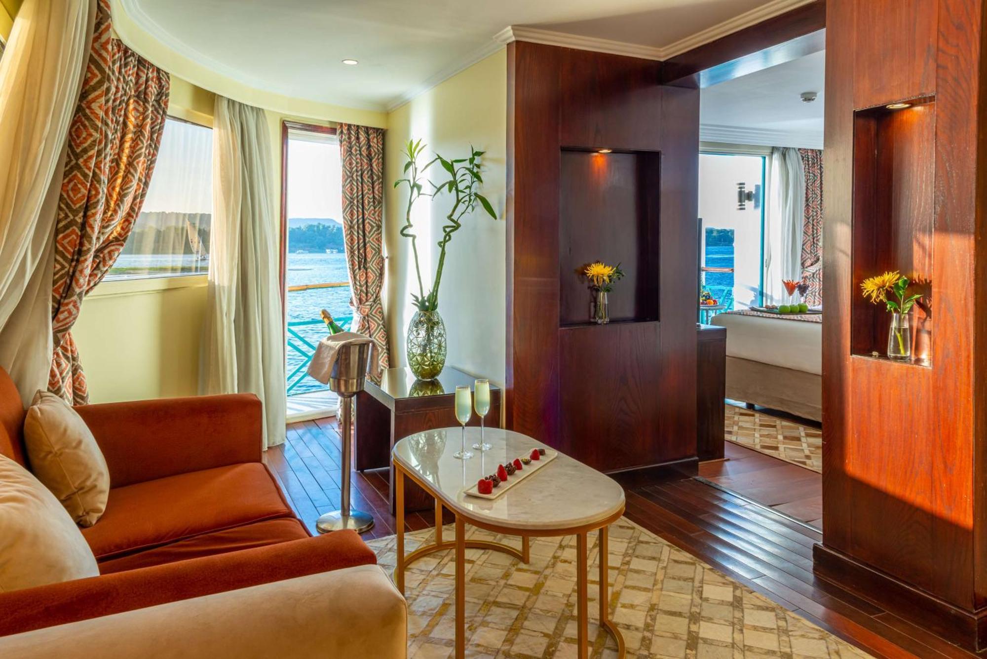 Отель Sonesta Moon Goddess Cruise - From Aswan To Luxor - 03 & 07 Nights Every Friday Экстерьер фото