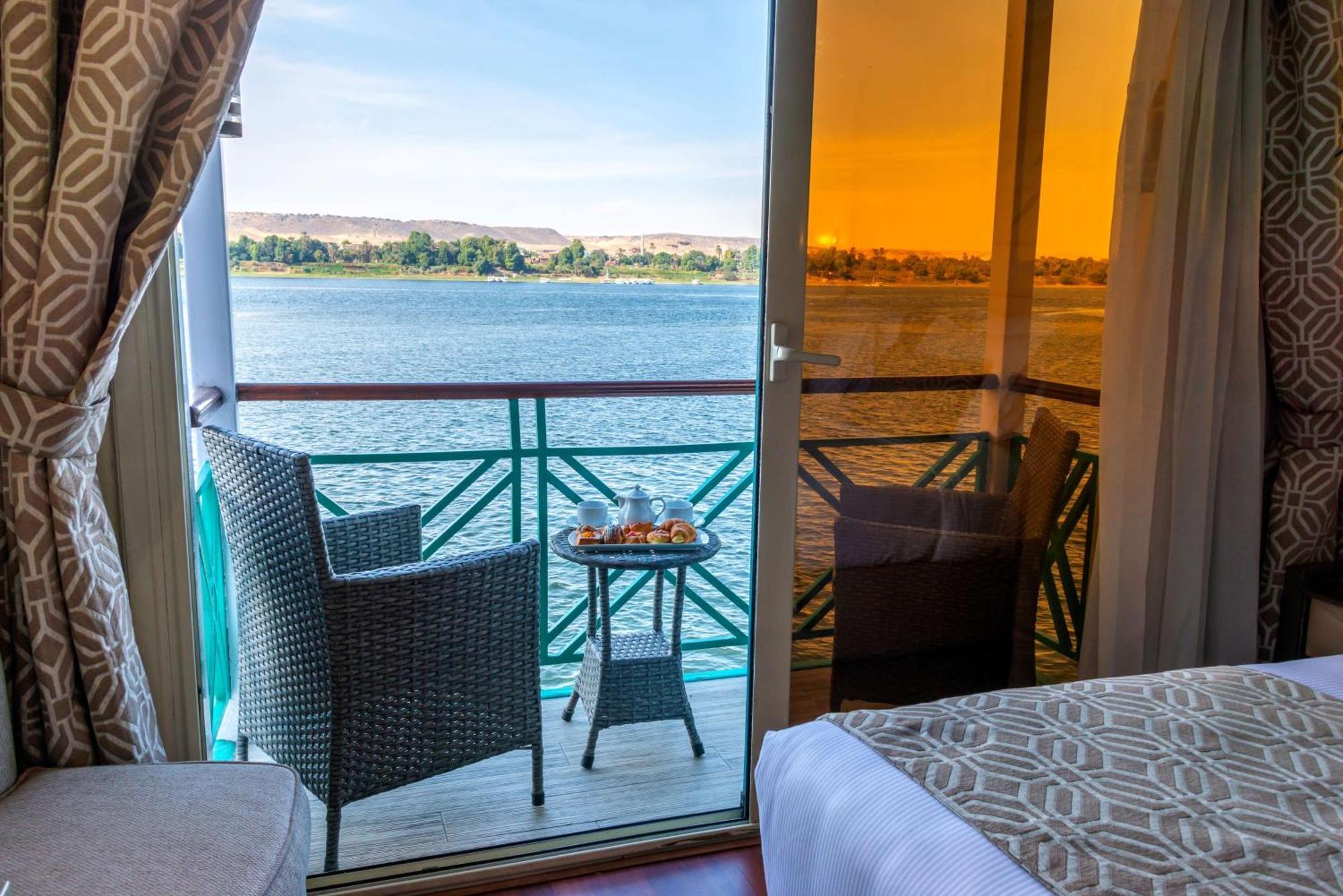 Отель Sonesta Moon Goddess Cruise - From Aswan To Luxor - 03 & 07 Nights Every Friday Экстерьер фото